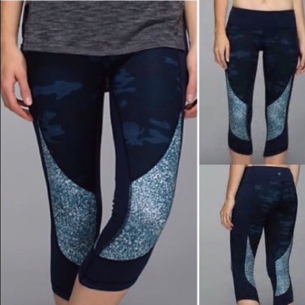 Lululemon Wunder Under Crop Luon Size 4 camo/navy